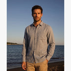 Saint Moritz Bora Bora Resort shirt in 100% linen, featuring a stylish tropical design on a lightweight, comfortable fabric.